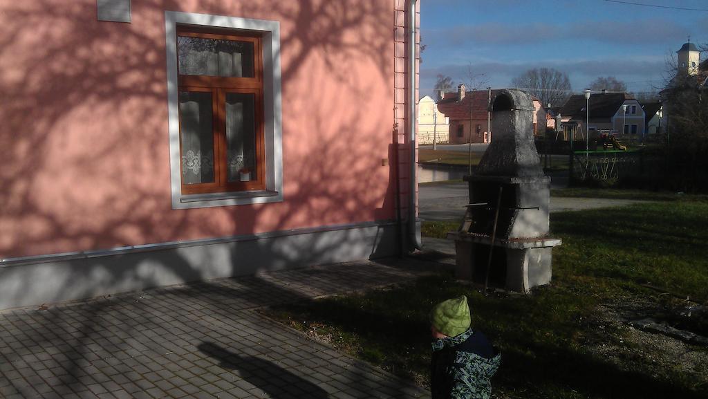Penzion Zablati Lomnice nad Lužnicí Exteriér fotografie